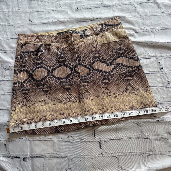 Just Cavalli Python Imprint Patent Mini Skirt Genuine Leather Sz42 US6 Authentic - Picture 15 of 15